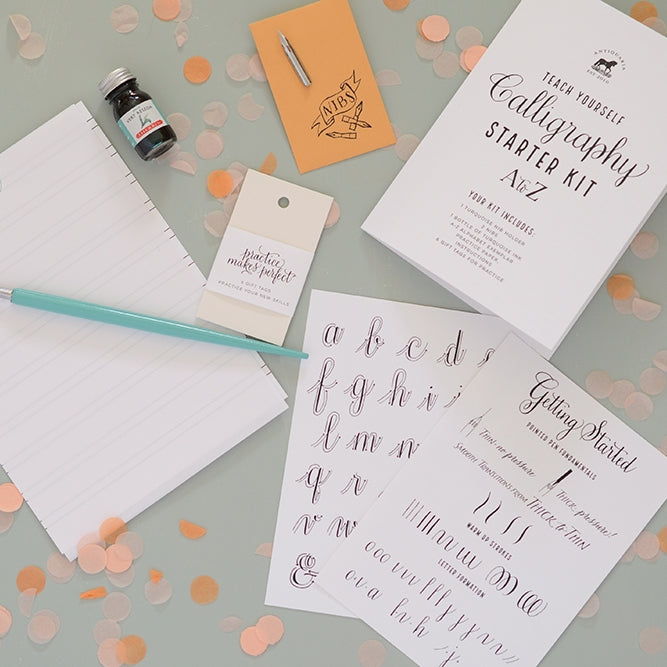 Calligraphy Kit: A complete kit for beginners